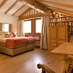 Chesa Misaun By Interhome Appartement *