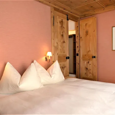 شقة Chesa Misaun *